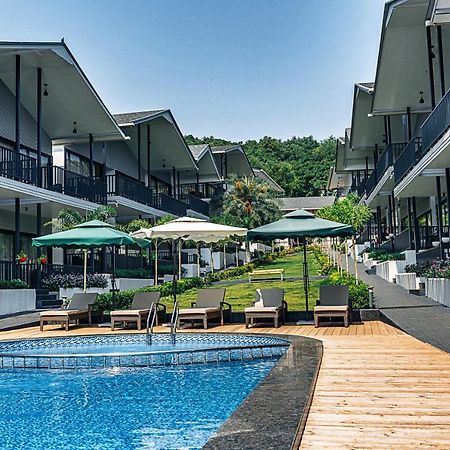 Oralia Resort Ashvem Beach Bagian luar foto