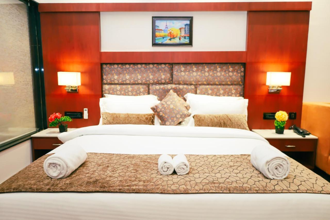 Oralia Resort Ashvem Beach Bagian luar foto