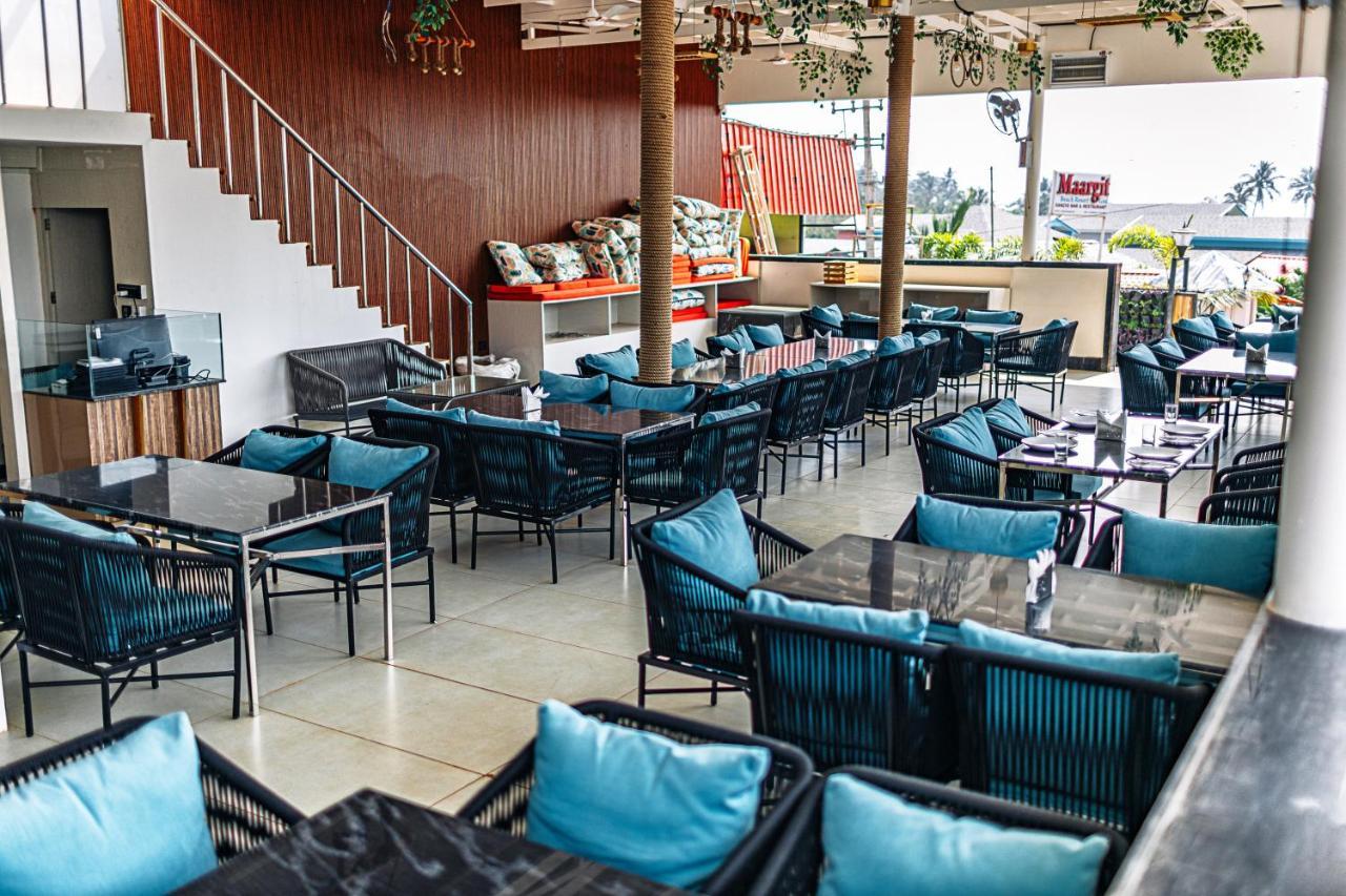 Oralia Resort Ashvem Beach Bagian luar foto